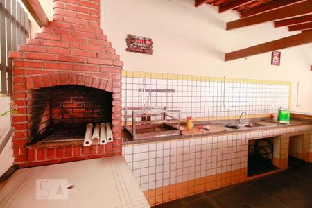 Apartamento para alugar com 50m², 2 quartos e 1 vaga Apartamento para alugar com 50m², 2 quartos e 1 vagaÁrea comum - Churrasqueira