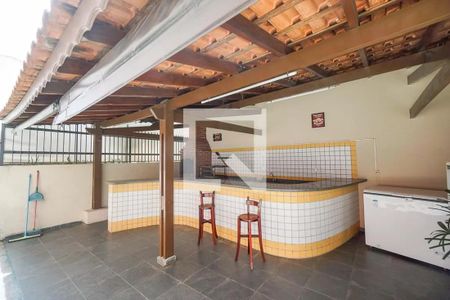 Apartamento para alugar com 50m², 2 quartos e 1 vaga Apartamento para alugar com 50m², 2 quartos e 1 vagaÁrea comum - Churrasqueira