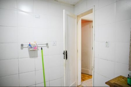 Apartamento para alugar com 85m², 2 quartos e sem vagaBanheiro
