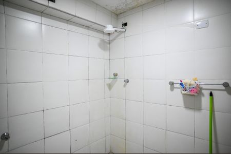 Apartamento para alugar com 85m², 2 quartos e sem vagaBanheiro