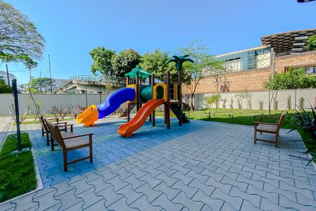 Apartamento à venda com 40m², 2 quartos e sem vagaÁrea comum - Playground