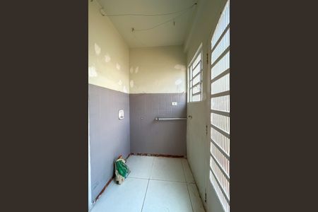 Casa à venda com 135m², 2 quartos e 2 vagas Casa à venda com 135m², 2 quartos e 2 vagasÁrea de Serviço