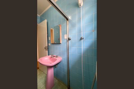 Casa à venda com 135m², 2 quartos e 2 vagas Casa à venda com 135m², 2 quartos e 2 vagasBanheiro Social