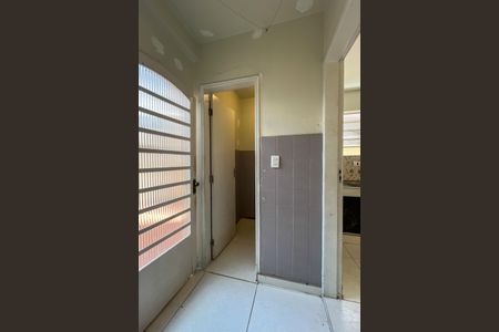 Casa à venda com 135m², 2 quartos e 2 vagas Casa à venda com 135m², 2 quartos e 2 vagasÁrea de Serviço