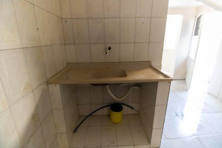 Casa à venda com 100m², 3 quartos e 3 vagas Casa à venda com 100m², 3 quartos e 3 vagasCozinha da Edícula