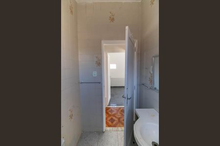 Casa à venda com 100m², 3 quartos e 3 vagas Casa à venda com 100m², 3 quartos e 3 vagasBanheiro Social