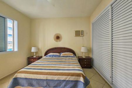 Apartamento para alugar com 169m², 3 quartos e 1 vaga Apartamento para alugar com 169m², 3 quartos e 1 vagaSuíte 1