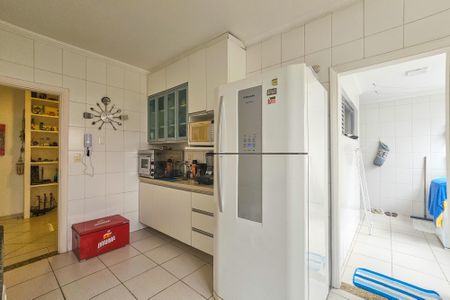 Apartamento para alugar com 169m², 3 quartos e 1 vaga Apartamento para alugar com 169m², 3 quartos e 1 vagaCozinha