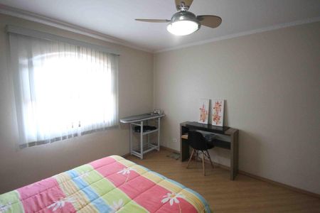 Casa à venda com 126m², 3 quartos e 2 vagasSuíte