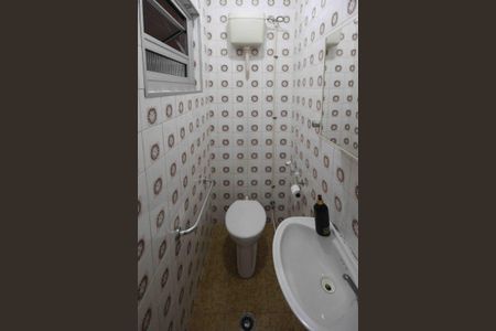 Casa à venda com 126m², 3 quartos e 2 vagasBanheiro de Serviço