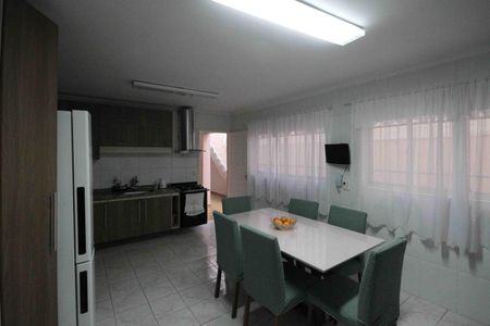 Casa à venda com 126m², 3 quartos e 2 vagasCozinha