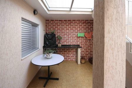 Casa à venda com 126m², 3 quartos e 2 vagasQuintal