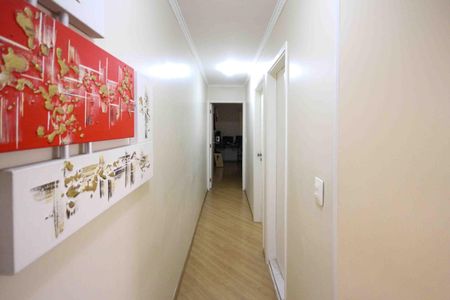 Casa à venda com 126m², 3 quartos e 2 vagasCorredor