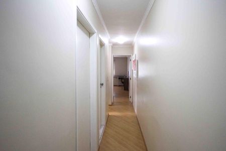 Casa à venda com 126m², 3 quartos e 2 vagasCorredor