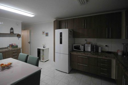 Casa à venda com 126m², 3 quartos e 2 vagasCozinha