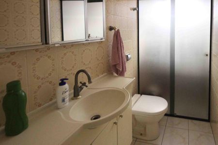 Casa à venda com 126m², 3 quartos e 2 vagasBanheiro da Suíte