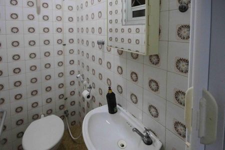 Casa à venda com 126m², 3 quartos e 2 vagasBanheiro de Serviço