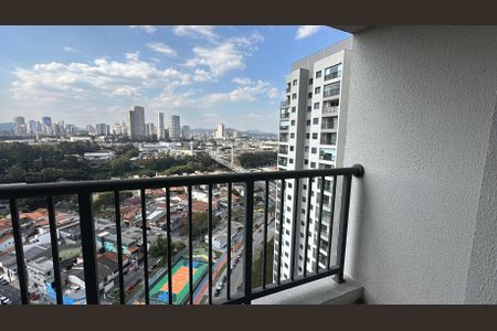 Apartamento à venda com 86m², 3 quartos e 2 vagas Apartamento à venda com 86m², 3 quartos e 2 vagasVaranda