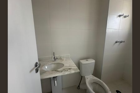 Apartamento à venda com 86m², 3 quartos e 2 vagas Apartamento à venda com 86m², 3 quartos e 2 vagasBanheiro da Suíte