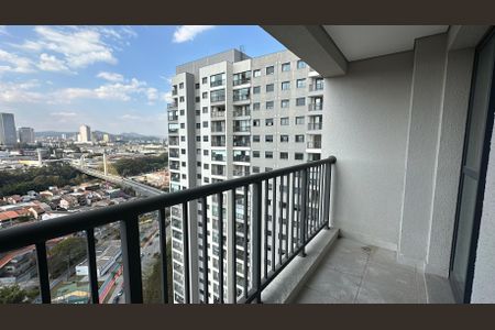 Apartamento à venda com 86m², 3 quartos e 2 vagas Apartamento à venda com 86m², 3 quartos e 2 vagasVaranda