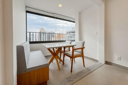 Apartamento para alugar com 40m², 2 quartos e sem vaga Apartamento para alugar com 40m², 2 quartos e sem vagaVaranda da Sala