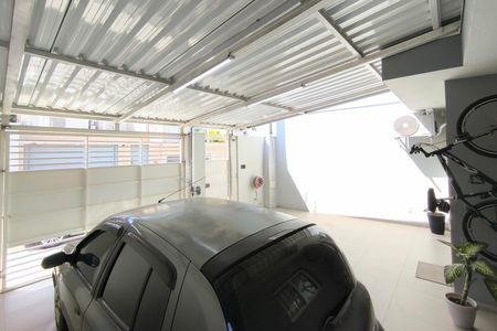 Casa à venda com 112m², 3 quartos e 2 vagas Casa à venda com 112m², 3 quartos e 2 vagasGaragem