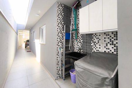 Casa à venda com 112m², 3 quartos e 2 vagas Casa à venda com 112m², 3 quartos e 2 vagasÁrea de Serviço