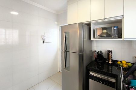 Casa à venda com 112m², 3 quartos e 2 vagas Casa à venda com 112m², 3 quartos e 2 vagasCozinha