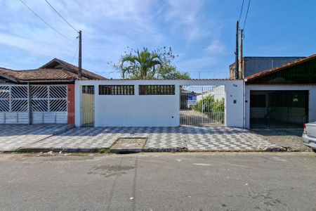 Casa para alugar com 126m², 2 quartos e 4 vagasFachada