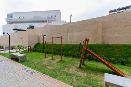 Apartamento à venda com 34m², 2 quartos e sem vagaÁrea Comum - Playground