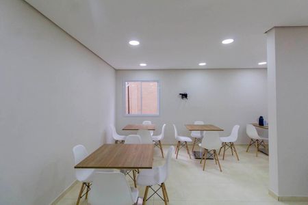 Apartamento à venda com 34m², 2 quartos e sem vagaÁrea Comum - Salão de Festas