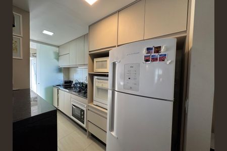 Apartamento à venda com 86m², 3 quartos e 2 vagas Apartamento à venda com 86m², 3 quartos e 2 vagasCozinha