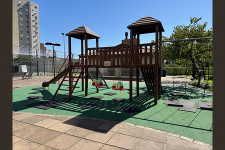 Apartamento à venda com 86m², 3 quartos e 2 vagas Apartamento à venda com 86m², 3 quartos e 2 vagasPlayground