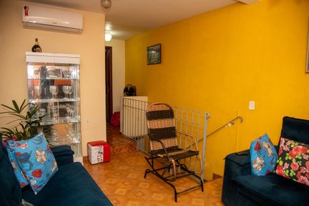 Casa à venda com 112m², 3 quartos e 2 vagasSala