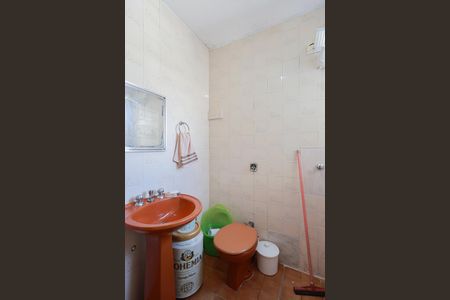 Casa à venda com 160m², 2 quartos e 1 vagaBanheiro Social