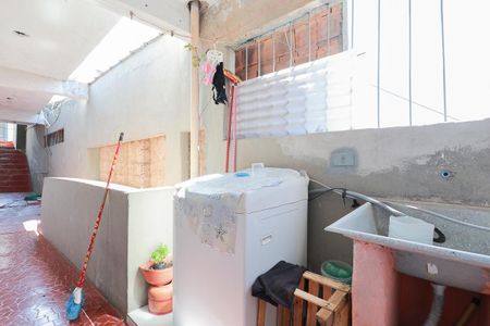 Casa à venda com 160m², 2 quartos e 1 vagaÁrea de serviço