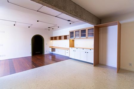 Apartamento para alugar com 120m², 3 quartos e 1 vaga Apartamento para alugar com 120m², 3 quartos e 1 vagaCozinha