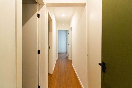 Corredor de apartamento para alugar com 3 quartos, 120m² em Perdizes, São Paulo