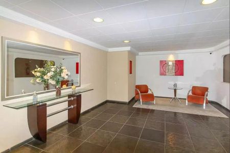 Apartamento para alugar com 120m², 3 quartos e 1 vaga Apartamento para alugar com 120m², 3 quartos e 1 vagaHall Social