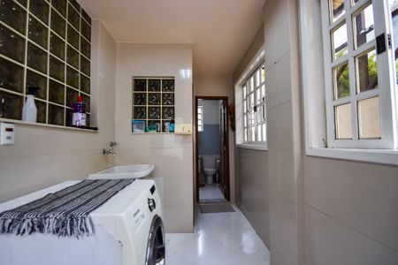 Casa de condomínio à venda com 1000m², 4 quartos e 2 vagasÁrea de Serviço