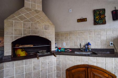 Casa de condomínio à venda com 1000m², 4 quartos e 2 vagasÁrea gourmet