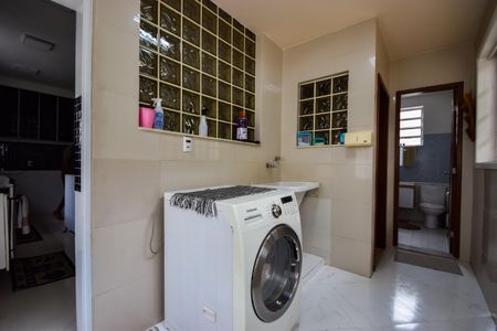 Casa de condomínio à venda com 1000m², 4 quartos e 2 vagasÁrea de Serviço