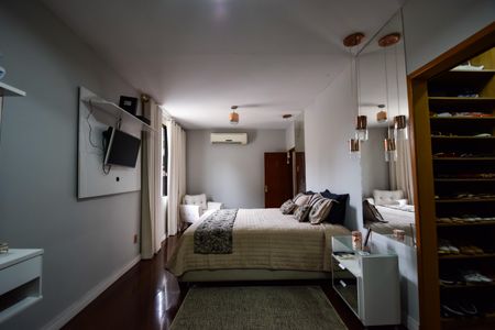 Casa de condomínio à venda com 1000m², 4 quartos e 2 vagasQuarto 2