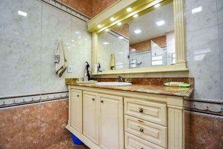 Casa de condomínio à venda com 1000m², 4 quartos e 2 vagasBanheiro Social 2