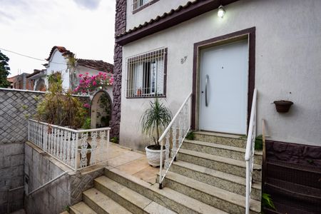 Casa de condomínio à venda com 1000m², 4 quartos e 2 vagasFachada