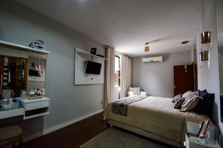 Casa de condomínio à venda com 1000m², 4 quartos e 2 vagasQuarto 2