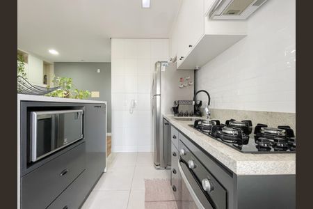 Apartamento para alugar com 47m², 2 quartos e 1 vagaCozinha e Área de Serviço