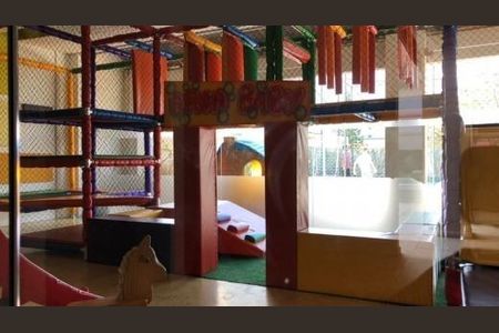 Apartamento à venda com 2 quartos, 68m² em Vila Ivone, São Paulo