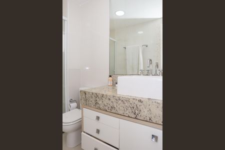 Apartamento à venda com 148m², 3 quartos e 2 vagasBanheiro da Suíte 1