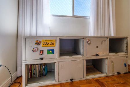 Sala de apartamento para alugar com 2 quartos, 90m² em Centro, Belo Horizonte